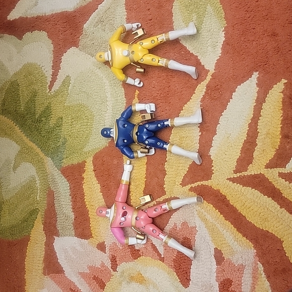1996 Gold Power Ranger Flip action figures 3 - Picture 2 of 7